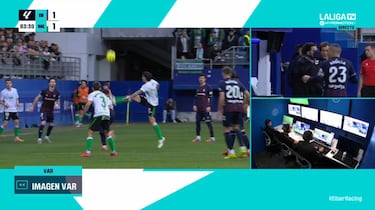 Aprobados y suspensos del Racing en Eibar: Goles perdonados, autoexpulsión, nula reacción y derrota