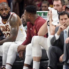 Más problemas para los Cavs: Thompson, un mes de baja