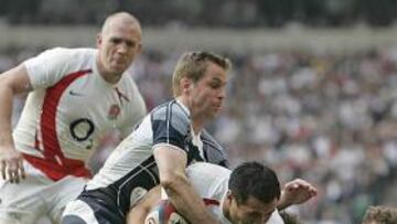 <b>CALCUTTA CUP.</b> Inglaterra se llevó la Calcutta Cup tras derrotar a Escocia por un ajustado 26-12.