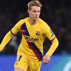 Los centrocampistas del Barça tiran cinco veces menos fuera del área que los del Madrid