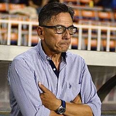 Reporte: Salomón Nazar será el técnico interino de Honduras para la Concacaf Nations League