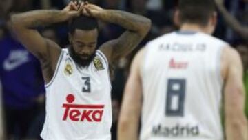 Rivers y Maciulis lamentan la derrota ante el Barça.