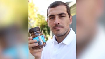 Iker Casillas invita a México a probar su café con mensaje a Miguel Layún