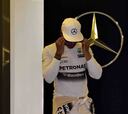 El miedo a Lewis Hamilton complica la vida a Mercedes