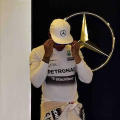El miedo a Lewis Hamilton complica la vida a Mercedes