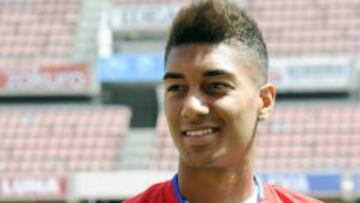 El centrocampista Eddy Silvestre, del Murcia, llega cedido al Granada para disputar la temporada 2014/15.