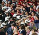 Enfrentamiento entre policía e hinchas del Bayern con heridos