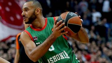 Larkin y Shengelia tumban a un Unics sin Paul Stoll