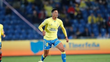 El jugador de Las Palmas Maikel Mesa durante un partido de LaLiga Smartbank contra el Mirandés.