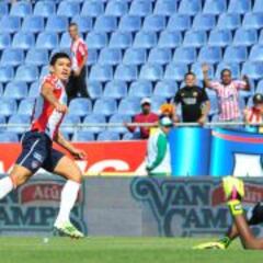 Junior mantiene el liderato en partido en que recordó a Bacca