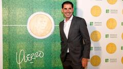 Fernando Hierro y el retrato que aparece en las monedas.