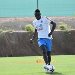 Dávinson: "Tenemos una gran riqueza en defensores"