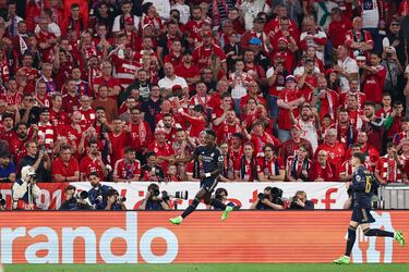 Aprobados y suspensos del Real Madrid ante el Bayern de Múnich: Vinicius silencia el Allianz