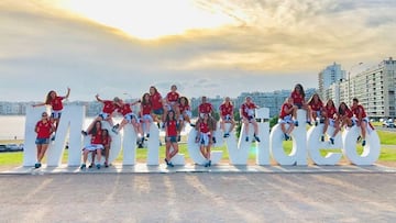 España volvió a Montevideo donde jugará la semifinal.