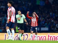 Soccer Football - Liga MX - Quater Final - Second Leg - Cruz Azul v Guadalajara - Estadio Azteca, Mexico City, Mexico - November 30, 2025 Guadalajara's Cade Cowell celebrates scoring their first goal REUTERS/Eloisa Sanchez