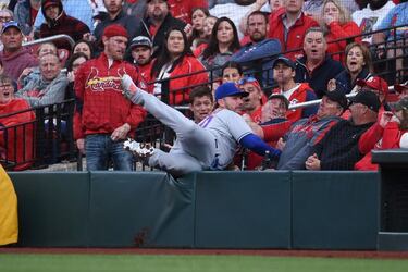 Los Mets no dan una bola por perdida ante los Cardinals