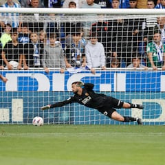 Aprobados y suspensos del Valencia: Vaya día de Cenk