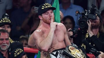 Canelo Álvarez anunció que por medio de su cuenta de Instagram que volverá a los cuadriláteros el próximo 19 de diciembre para medirse a Callum Smith.