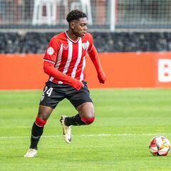 La perla Oyono regresa al Bilbao Athletic aliado con el gol