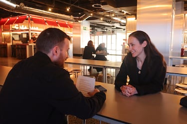 Inés de Marichalar, directora de Bernabéu Market: “Aquí puedes gastarte 10, 15 o 100 euros, incluso tomar una caña y un pincho por menos”