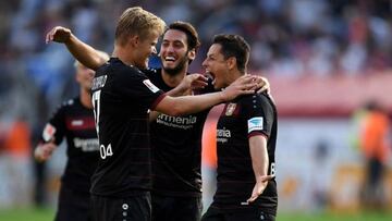 Chicharito regresó de su lesión, dio asistencia y el Leverkusen ganó por 3-1