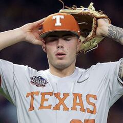 East Carolina whips Texas in Game 1