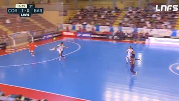 Recurso 'made in Ibra' y todo el Barcelona mirando lo que pasó