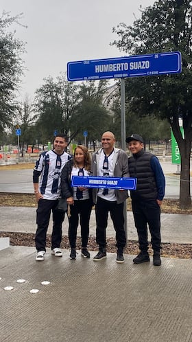 Suazo ya tiene su propia calle en Monterrey