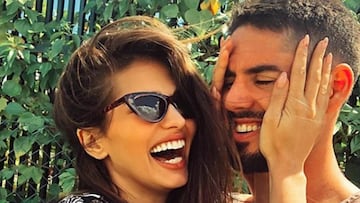 La actriz Sara Sálamo y el futbolista Isco Alarcón riéndose