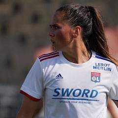 Sara Björk lidera la lista de Islandia