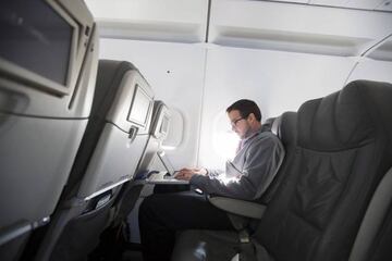 ¿Evitaría este gesto más atentados? ¿O la NSA y Europa debería mejorar las tecnologías de los aeropuertos?