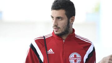 Aburjania, en un entrenamiento con la selección georgiana.