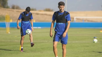 Enzo Zidane, entrenando con el Deportivo Alav&eacute;s.