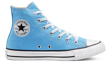 Las mejores ofertas en zapatillas del Black Friday: Reebok, Converse, Superga y ms