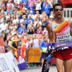 Álvaro Martín carga contra la RFEA: "Hipotecan a las nuevas generaciones"