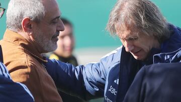 Futbol, Entrenamiento seleccion chilena.
Entrenamiento seleccion chilena.
Santiago, Chile.
04/09/2024
Jonnathan Oyarzun/Photosport
Football, Trainning session Chile.
Trainnning session Chile team.
Santiago, Chile.
04/09/2024
Jonnathan Oyarzun/Photosport