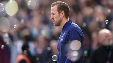 24 de octubre de 2021, Reino Unido, Londres: Harry Kane del Tottenham Hotspur es fotografiado antes del inicio del partido de fútbol de la Premier League inglesa entre West Ham United y Tottenham Hotspur en el London Stadium.