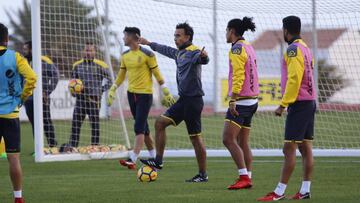 12/12/17 ENTRENAMIENTO 
  UD LAS PALMAS
 Paquito Ortiz