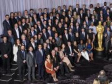 La foto de familia tras el almuerzo previo a los Premios Oscar