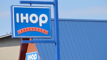 Para conmemorar el National Pancake Day, IHOP estará regalando órdenes de hotcakes. Descubre cómo puedes conseguir la tuya este martes, 13 de febrero.