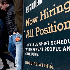 How much does an electrician earn in US by hour: what is the average salary for this high demand job?