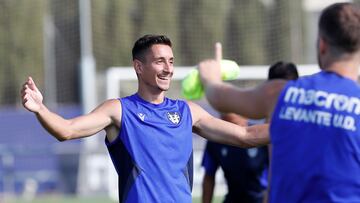 17/08/22
LEVANTE UD
CIUDAD DEPORTIVA
ENTRENAMIENTO
PABLO MARTINEZ
