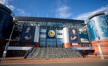 Hampden Park está situado en Glasgow (Escocia) con una capacidad de 52. 500 espectadores. Es es escenario habitual de las eliminatorias de la Copa de Escocia y de la Copa de la Liga de Escocia.