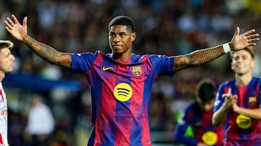 Club: FC Barcelona | Weekly salary: $430,770 | Annual salary: $22,400,000