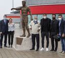 Atlético Madrid unveil new Luis Aragonés statue at the Wanda Metropolitano