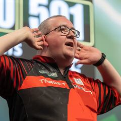 Who is Stephen Bunting, the darts player who makes his triumphal entrance to Sia’s ‘Titanium’?