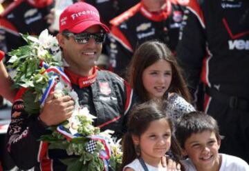 Montoya sigue como líder de la IndyCar con 22 puntos.