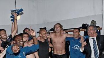 <b>Un año más</b>. El dato es ilusionante. El Valladolid volverá el próximo año a verse en la Liga de los grandes. Volverá al Bernabéu, al Camp Nou. Por Zorrilla pasarán de nuevo los mejores. Tenemos por delante un verano de Eurocopa y de Olimpiada para poder esperar con relajación y con muchas ganas la reanudación de la competición liguera. Se irán jugadores y llegarán otros, pero siempre con el equipo en Primera.