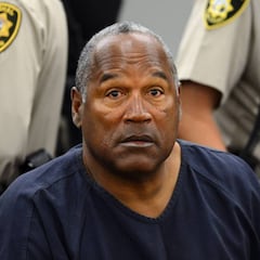 O. J. Simpson sale de prisión tras nueve años de condena por robo