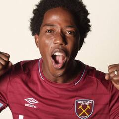 Carlos Sánchez regresa a la Premier: jugará en el West Ham